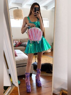 RARE DISCONTINUED ThinkGeek Quartzy Holographic Crystal Backpack